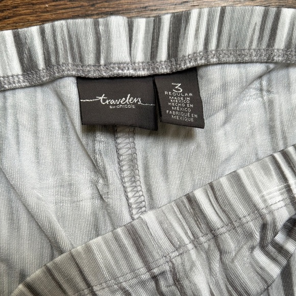 Chico's Gray Wide Leg Pants with Elastic Waistband XL ( Chico's size 3 ) - Picture 2 of 3